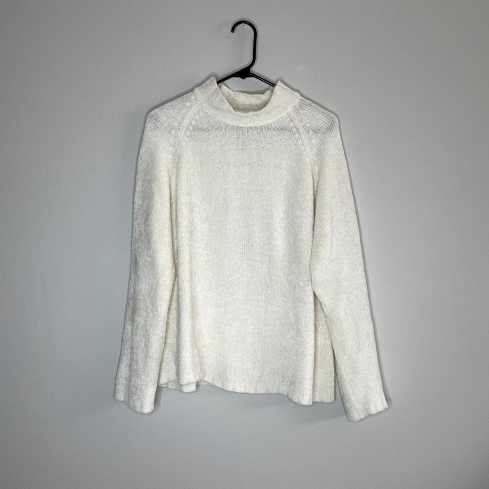 Vintage 90's White/Cream Mockneck, by Basic Editions, Size XL  Made in Korea, 10